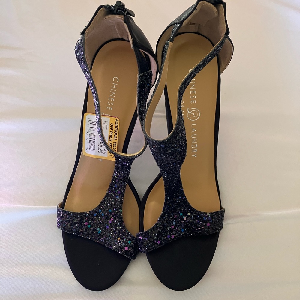 Black dress glitter shoes in size 7.5 Brand New